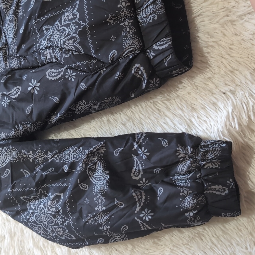 Forever 21 Paisley Puffer Half Zip Black & Grey Oversized Pullover Coat XS - Picture 6 of 11